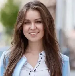 Olivia P. from Texas shares a 5-star FemiPro review for improved urinary health